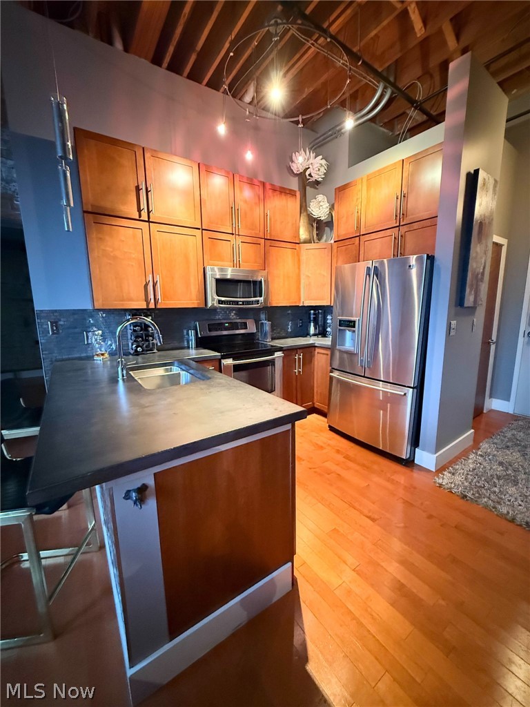1260 W 4th Street Cleveland OH 44113