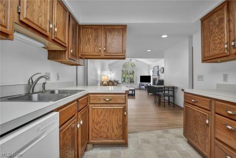 7780 Brittanny Drive NE North Canton OH 44720