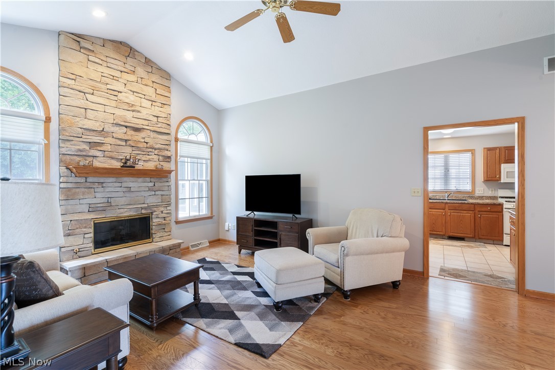 9278 Woodworth Road North Lima OH 44452