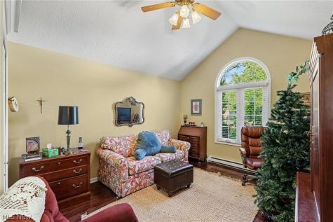 2300 Westwind Drive Sandusky OH 44870