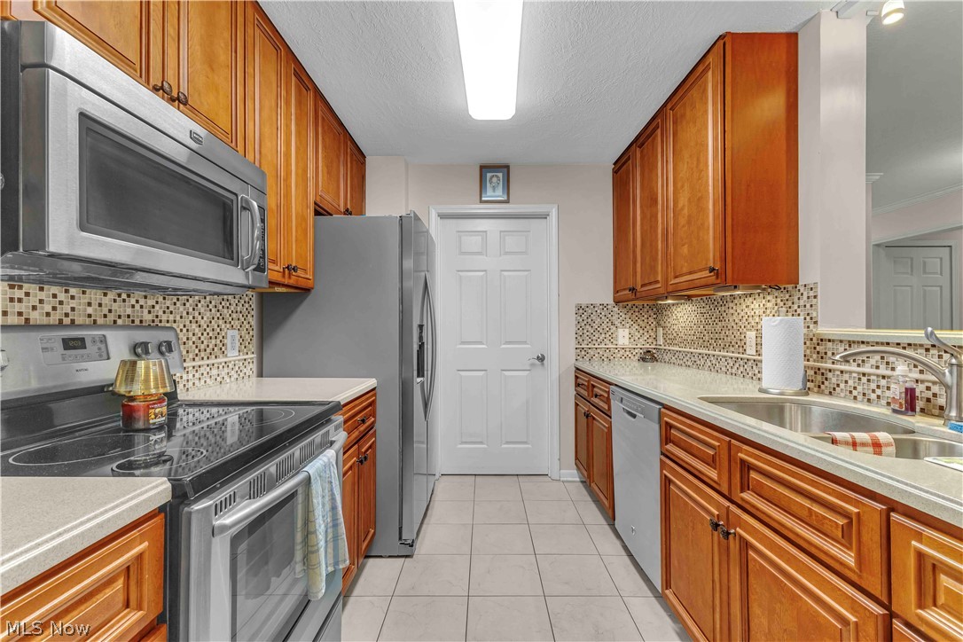 3367 Lenox Village Drive Fairlawn OH 44333