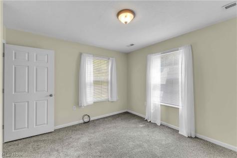 3367 Lenox Village Drive Fairlawn OH 44333