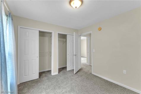 3367 Lenox Village Drive Fairlawn OH 44333