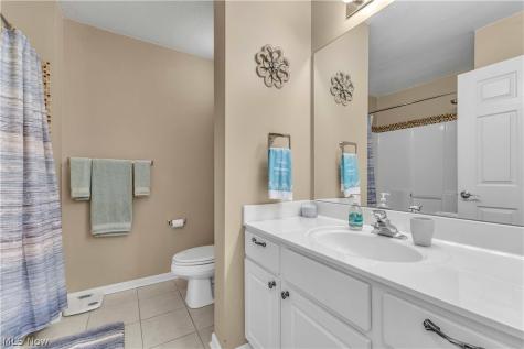 3367 Lenox Village Drive Fairlawn OH 44333