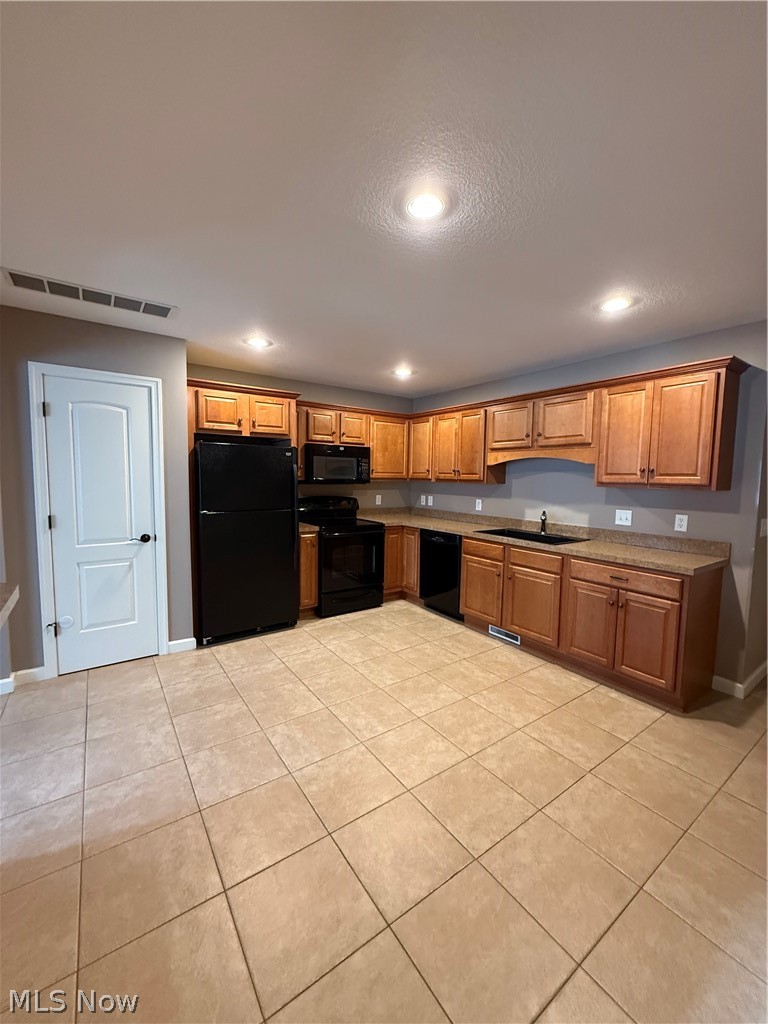15 Town Square Boulevard Columbiana OH 44408