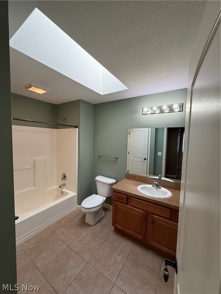 15 Town Square Boulevard Columbiana OH 44408