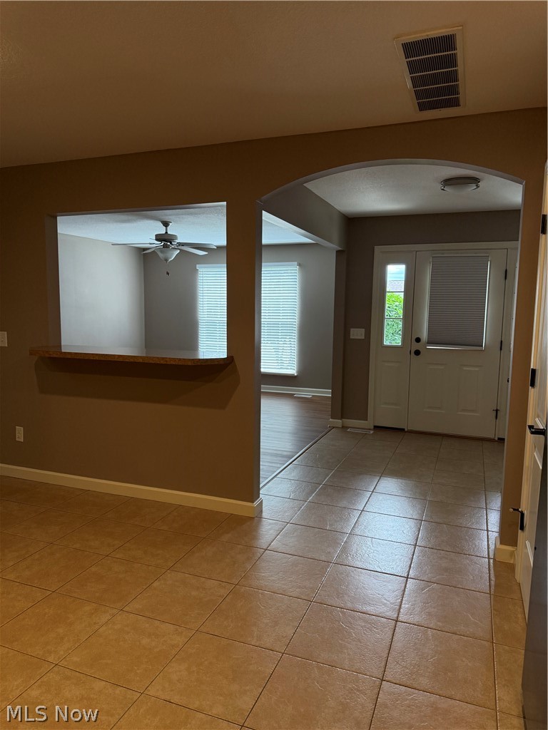 15 Town Square Boulevard Columbiana OH 44408