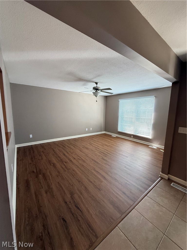 15 Town Square Boulevard Columbiana OH 44408