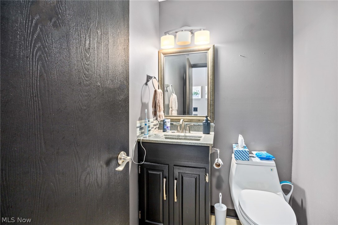 376 Deepwood Drive Wadsworth OH 44281