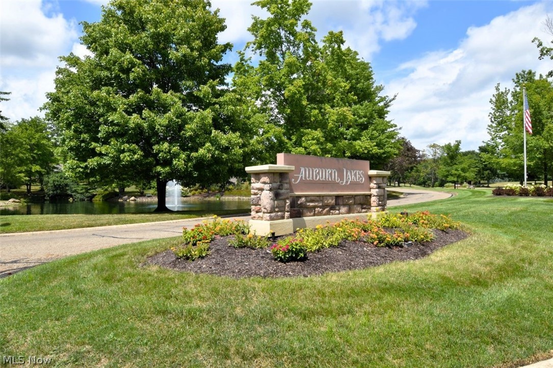 528 Covington Lane Chagrin Falls OH 44023