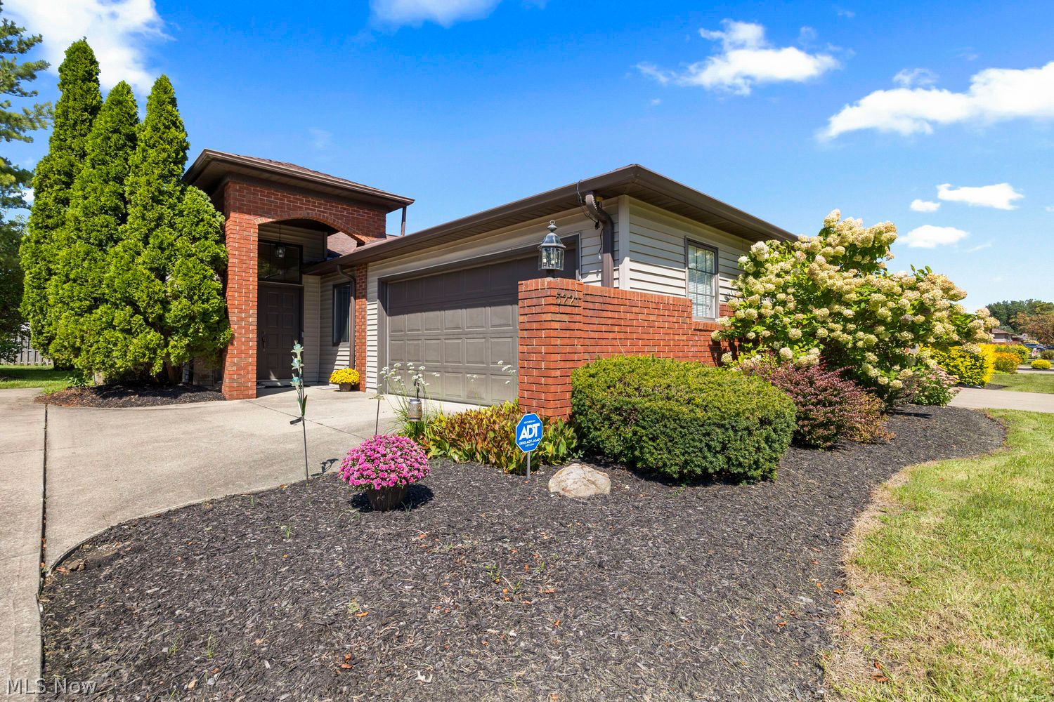 5221 Parkhurst Drive Sheffield Village OH 44054