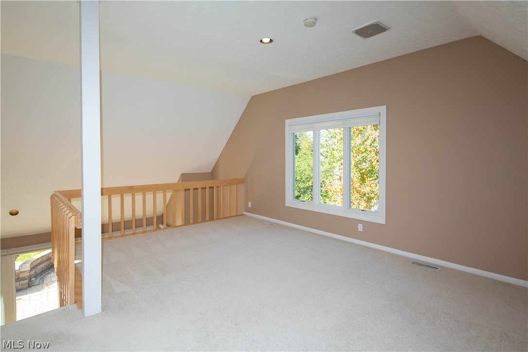 975 Meadowlark Circle Aurora OH 44202
