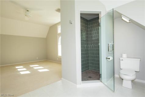 975 Meadowlark Circle Aurora OH 44202