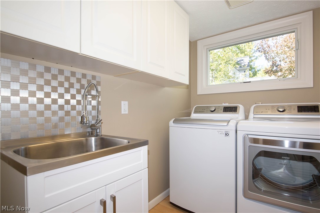 975 Meadowlark Circle Aurora OH 44202