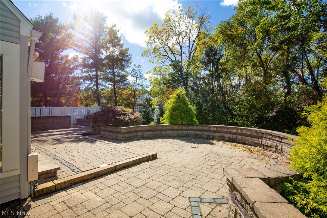 975 Meadowlark Circle Aurora OH 44202