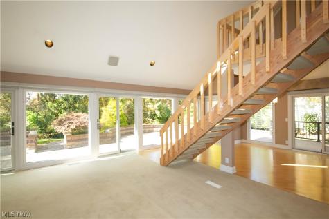 975 Meadowlark Circle Aurora OH 44202