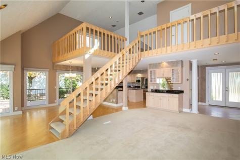 975 Meadowlark Circle Aurora OH 44202