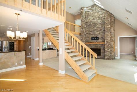 975 Meadowlark Circle Aurora OH 44202
