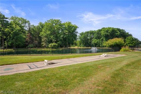 6300 Greenwood Parkway Sagamore Hills OH 44067