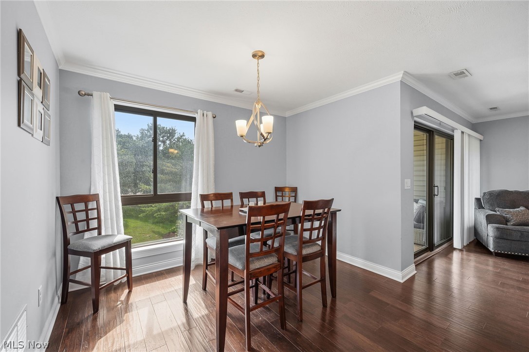 6300 Greenwood Parkway Sagamore Hills OH 44067