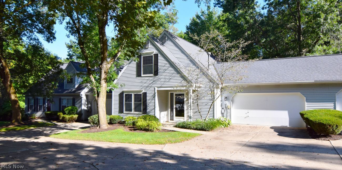 10450 White Ash Trail Twinsburg OH 44087