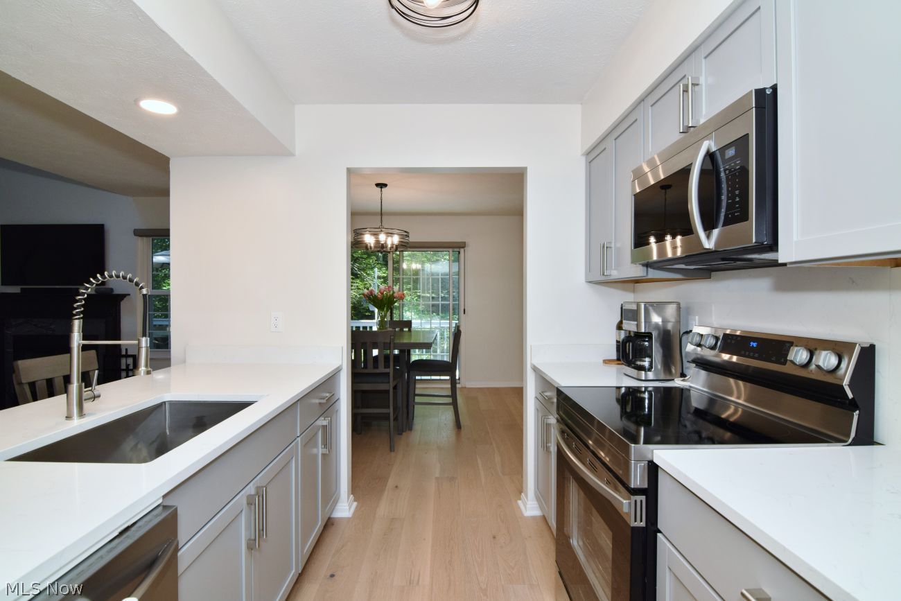 10450 White Ash Trail Twinsburg OH 44087