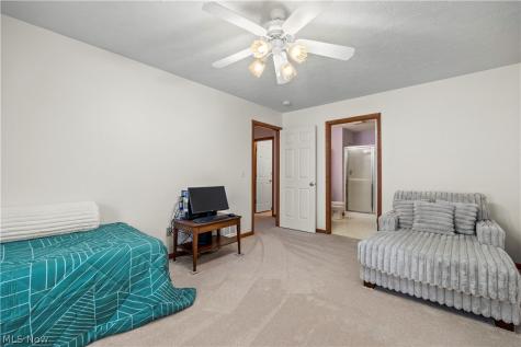519 Heather Woods Drive Elyria OH 44035