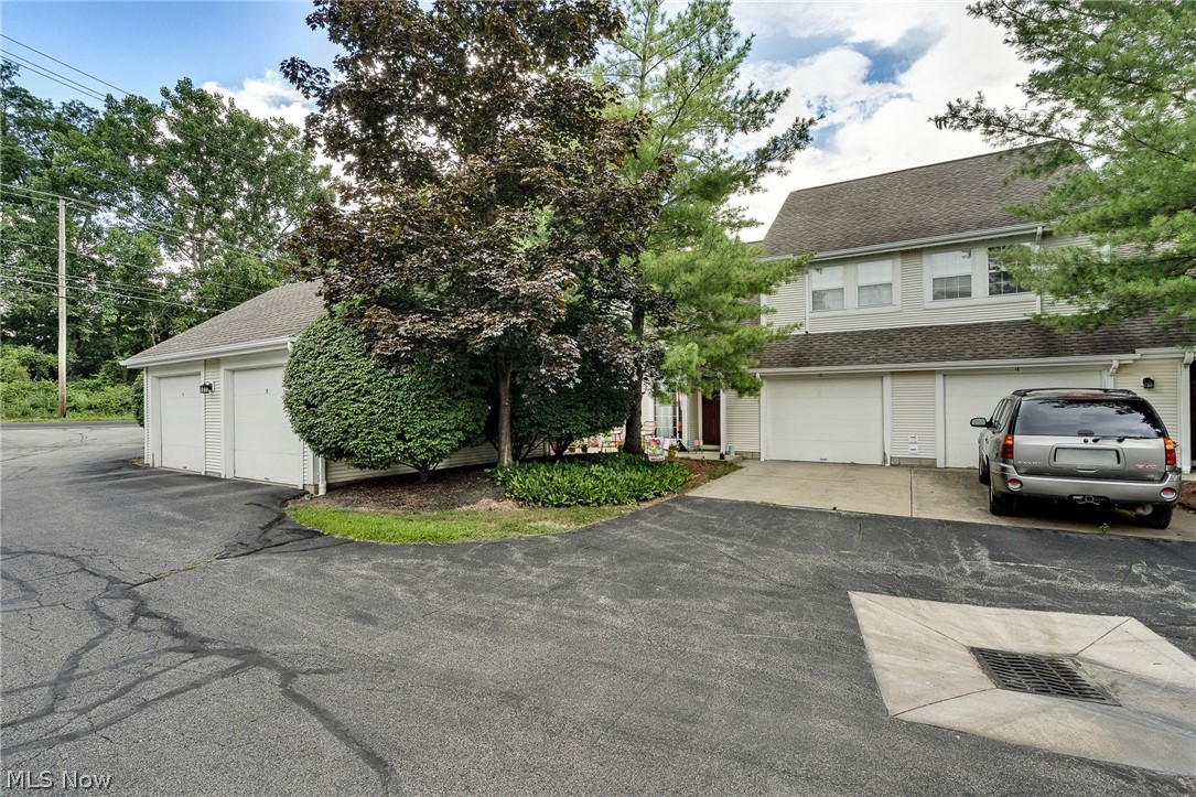 6781 Tippecanoe Canfield OH 44406