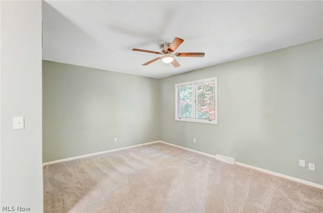 6620 Ivy Lane Middleburg Heights OH 44130