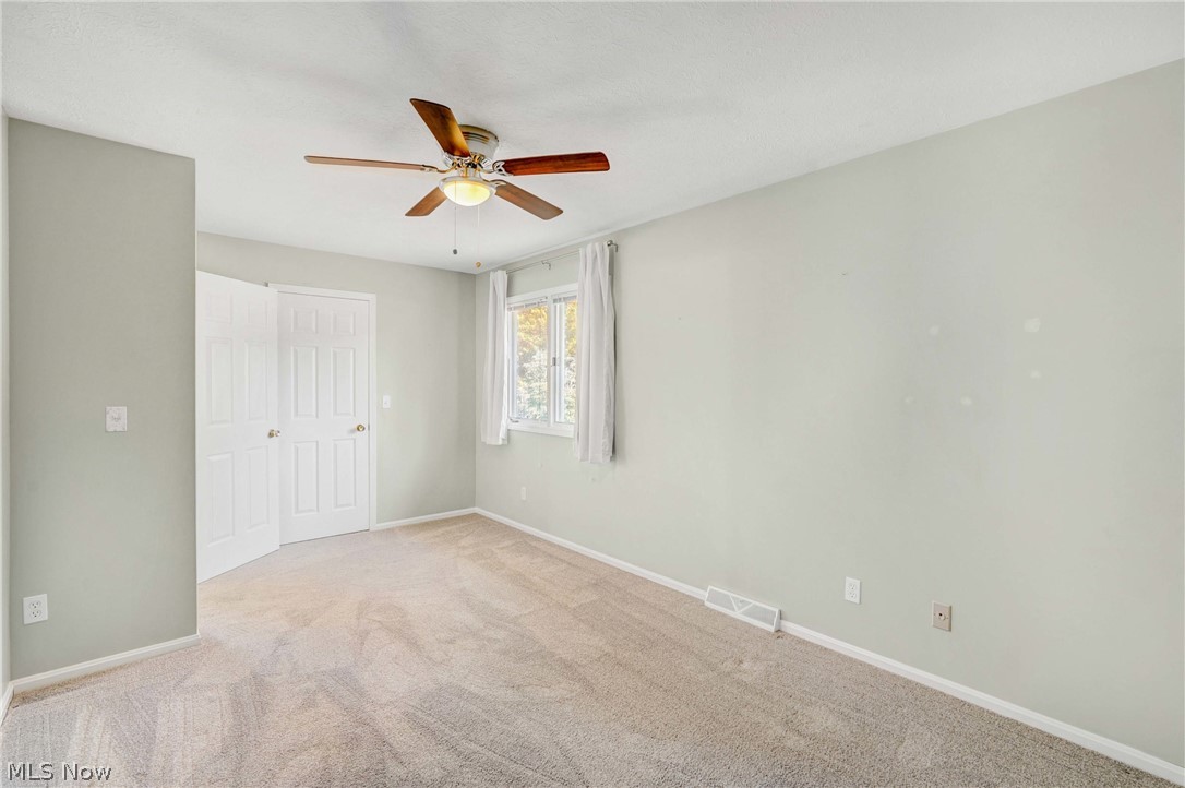6620 Ivy Lane Middleburg Heights OH 44130