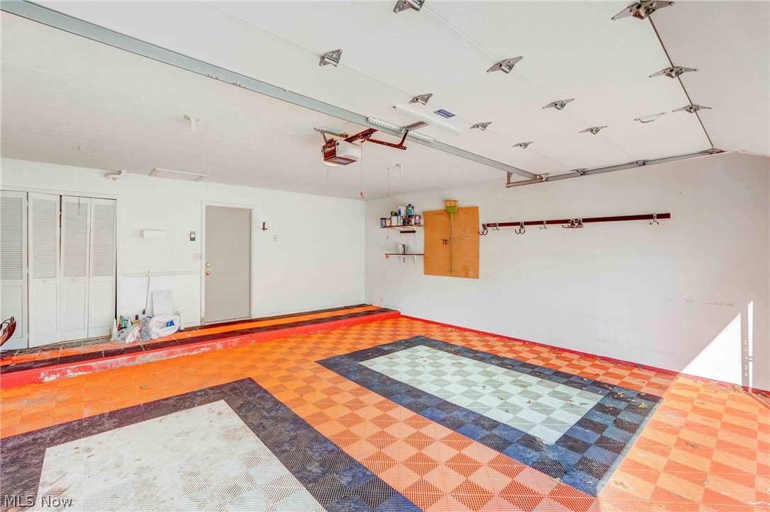 6620 Ivy Lane Middleburg Heights OH 44130