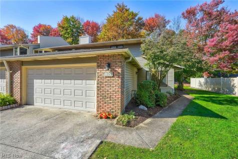 6620 Ivy Lane Middleburg Heights OH 44130
