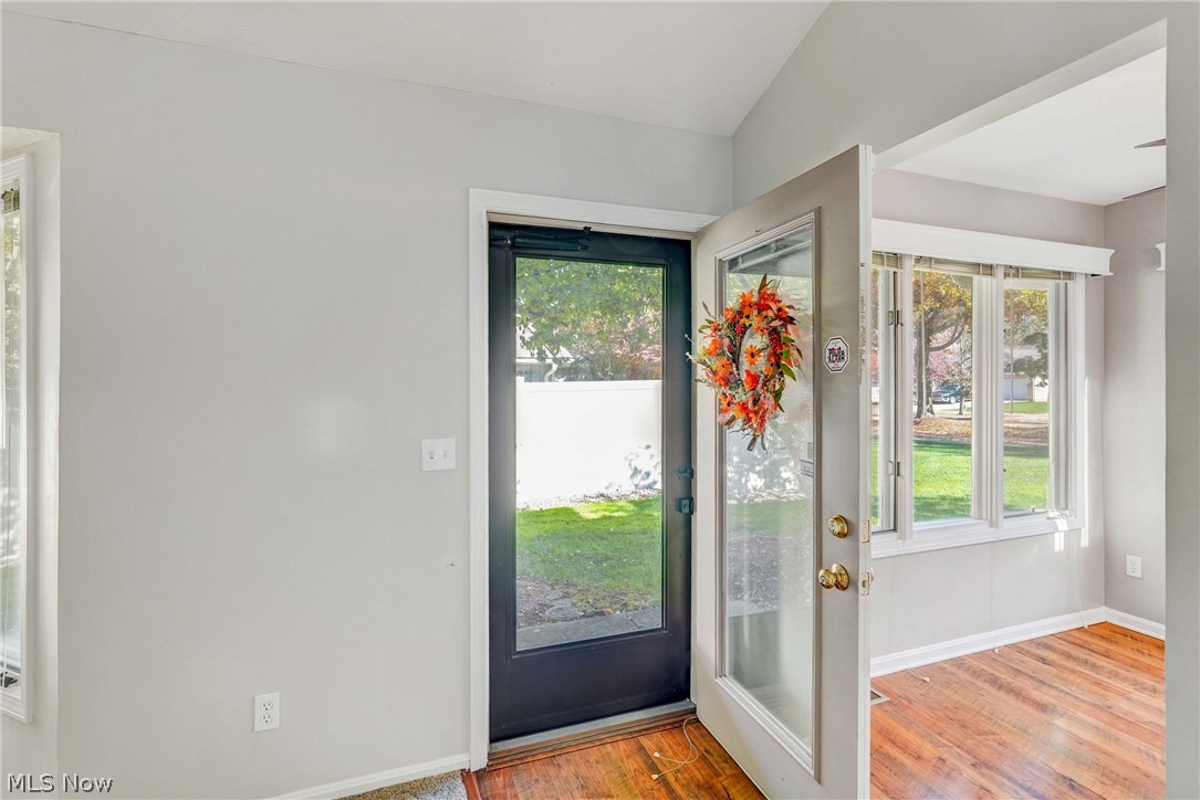 6620 Ivy Lane Middleburg Heights OH 44130