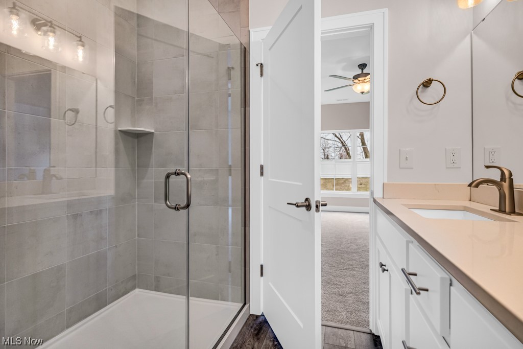 5051 Shepherds Glen Willoughby OH 44094