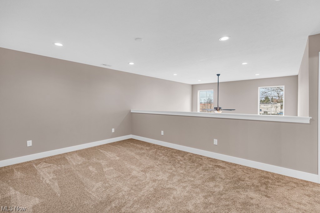 5051 Shepherds Glen Willoughby OH 44094