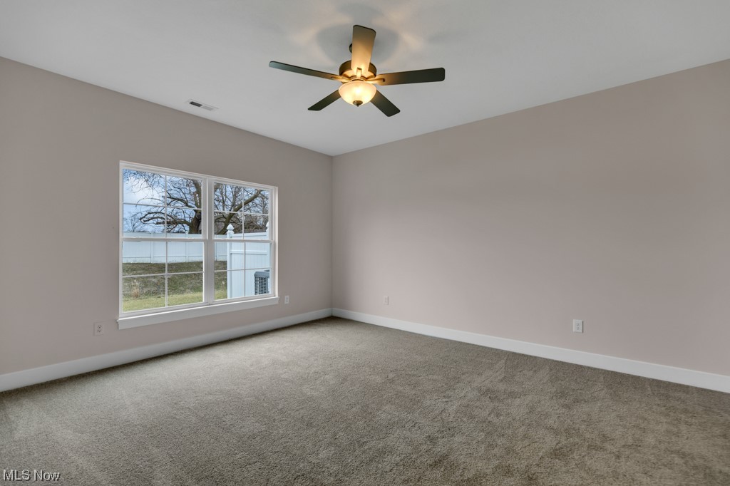 5051 Shepherds Glen Willoughby OH 44094