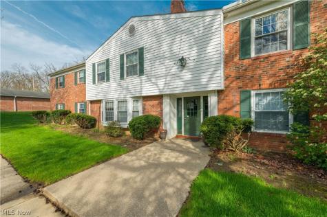 7005 Carriage Hill Drive Brecksville OH 44141