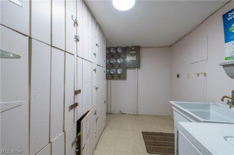 7005 Carriage Hill Drive Brecksville OH 44141