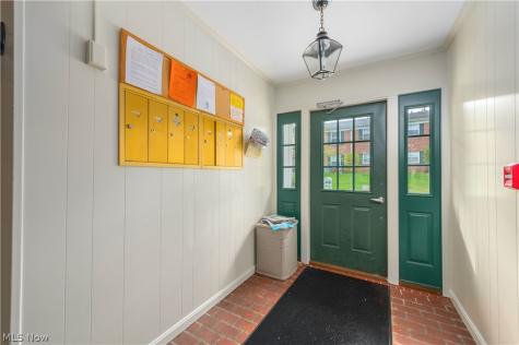 7005 Carriage Hill Drive Brecksville OH 44141