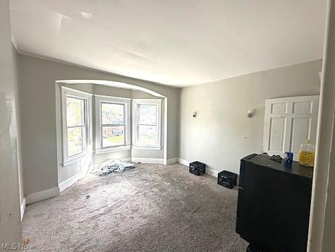 2082 W 98th Street Cleveland OH 44102