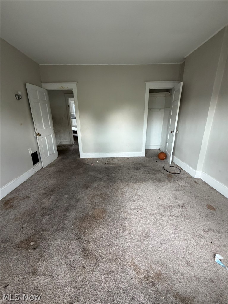 2082 W 98th Street Cleveland OH 44102