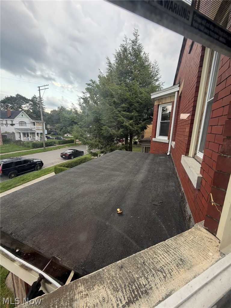 2082 W 98th Street Cleveland OH 44102