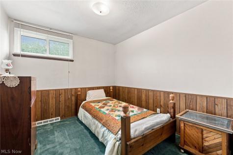 17420 Independence Court Brook Park OH 44142
