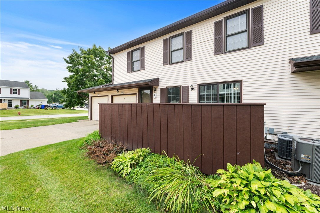 17420 Independence Court Brook Park OH 44142