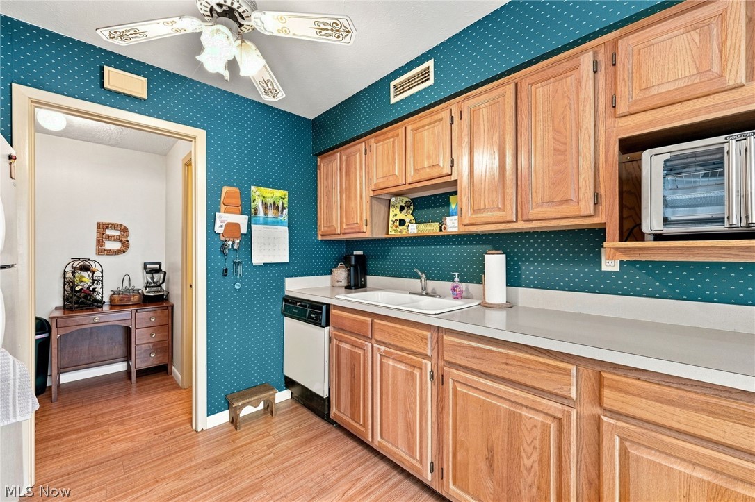 17420 Independence Court Brook Park OH 44142
