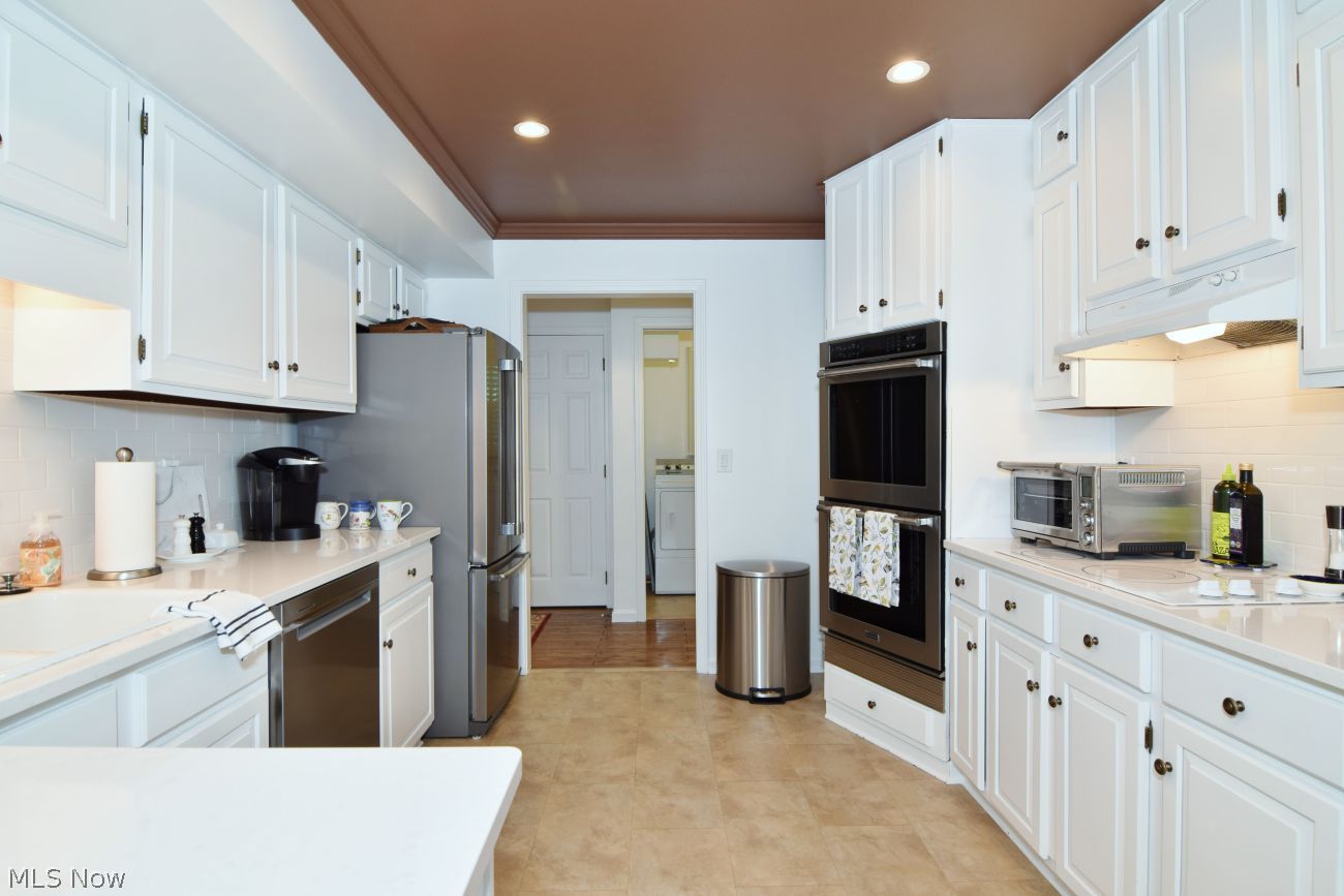120 Manor Brook Drive Chagrin Falls OH 44022