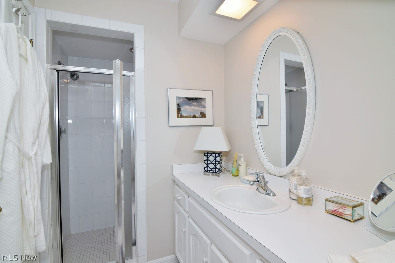 120 Manor Brook Drive Chagrin Falls OH 44022