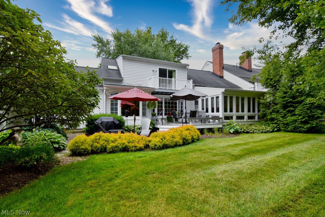 120 Manor Brook Drive Chagrin Falls OH 44022