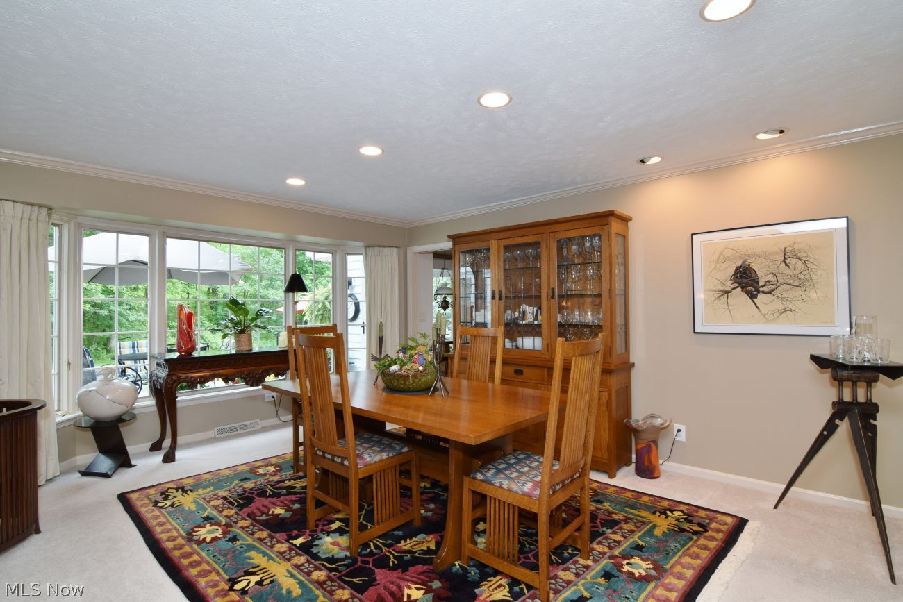120 Manor Brook Drive Chagrin Falls OH 44022