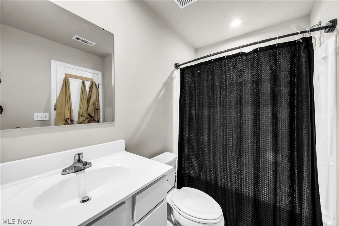 113 Palm Court Painesville OH 44077